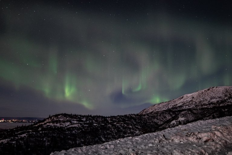 shoot the aurora, how to shoot the aurora , aurora, eagle river, eagle river alaska, aurora borealis, northern lights, baldy, skyline