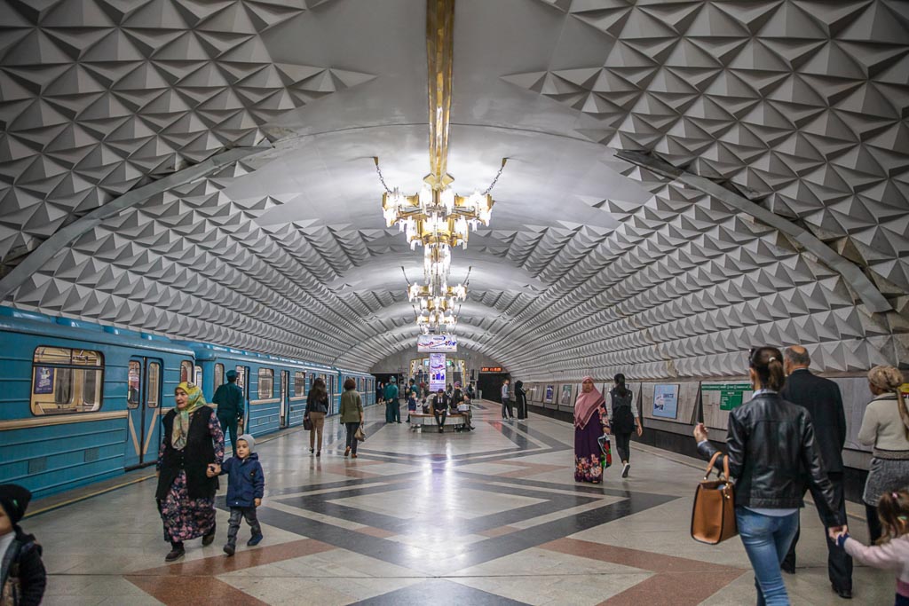 Beruniy, Beruniy Station, Tashkent Metro, Tashkent, Uzbekistan, Ozbekiston, Central, Asia, metro, subway, Uzbekistan metro, Uzbekistan metro, chandelier