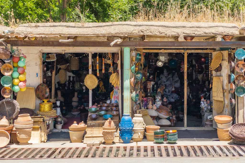 Istalif Ceramics, Istalif Bazaar, Istalif pottery, Afghan pottery, Istalif, Shomali Plain, Afghanistan