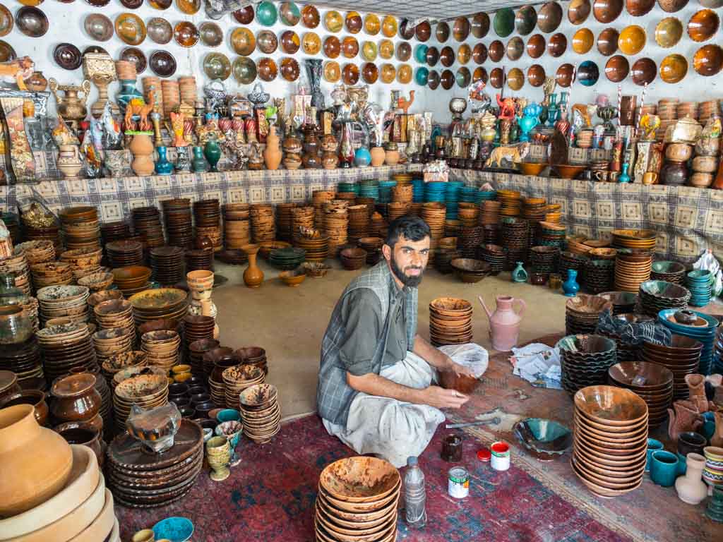 Istalif Ceramics, Istalif Bazaar, Istalif pottery, Afghan pottery, Istalif, Shomali Plain, Afghanistan