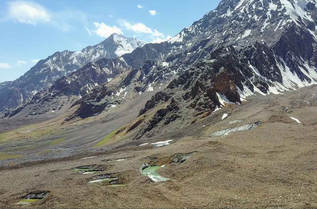 Tajik, Bartang Highway, Bartang Valley, Bartang, Pamir, Pamir Mountains, Pamirs, Tajikistan, GBAO, Gorno Badakshan Autonomous Oblast, Badakshan, Badakhshon, Khafrazdara, Khafrazdara Valley, Khafrazdara Lake, Pasor