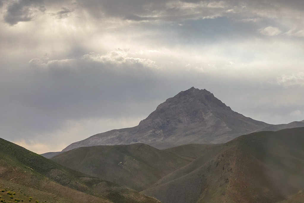 Koh e Mekh Hike, Bamyan, Afghanistan