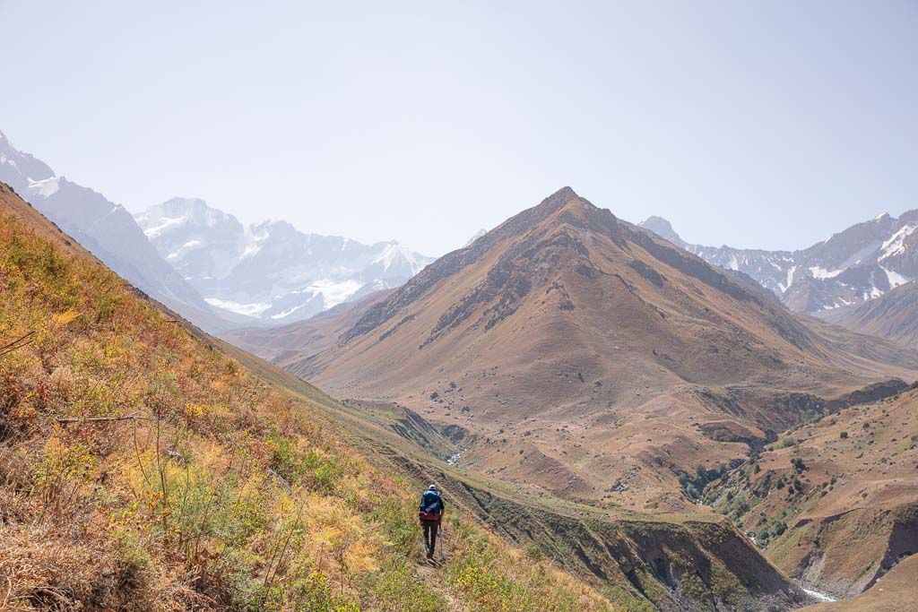 Gding, Gding Plateau, Pulisangin, Pulisangin Valley, Gardan i Kaftar, Rasht Valley, Karotegin, Karotegin Valley, Badakshan, GBAO, Tajikistan, Central Asia