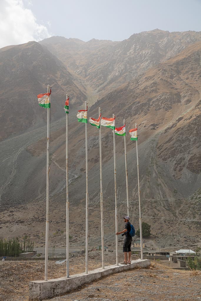 Great Patriotic Victory Monument, Qala i Khumb, Darvoz, Tajikistan, Tajikistan flags