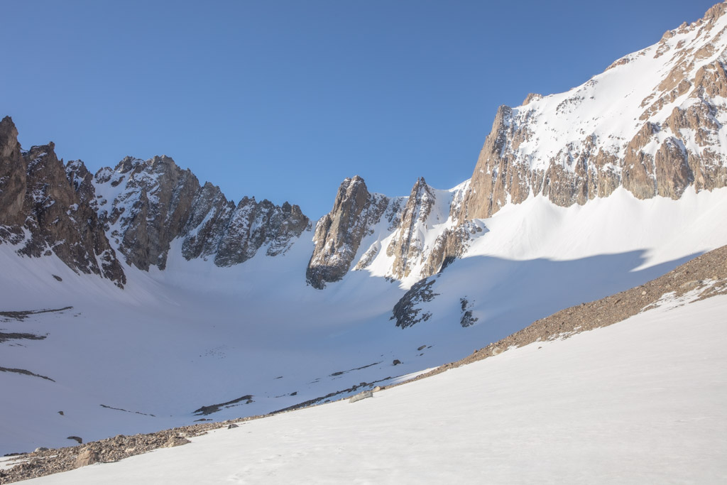 Shah Foladi Trek, Koh e Baba Mountains, Bamyan, Afghnaistan