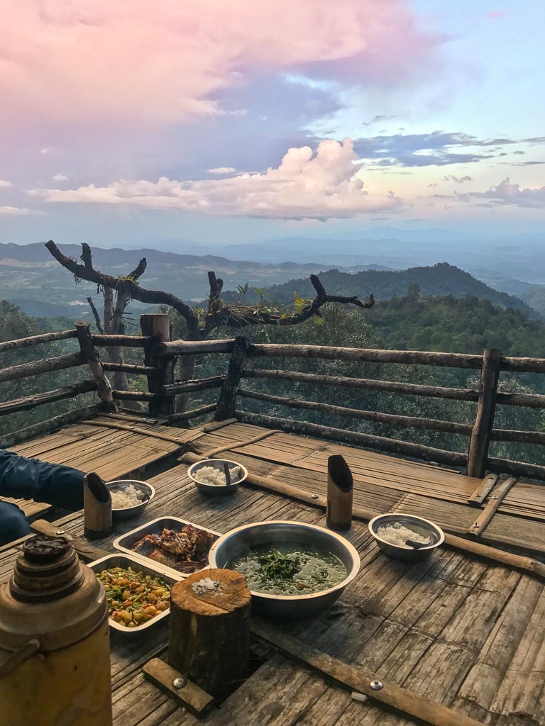 Hsipaw, Hsipaw Trekking, Myanmar Trekking, Myanmar, Shan State, Myanmar Treehouse, Hsipaw Treehouse, Shan, Shan state, Shan food, Shan cuisine, Shan dinner