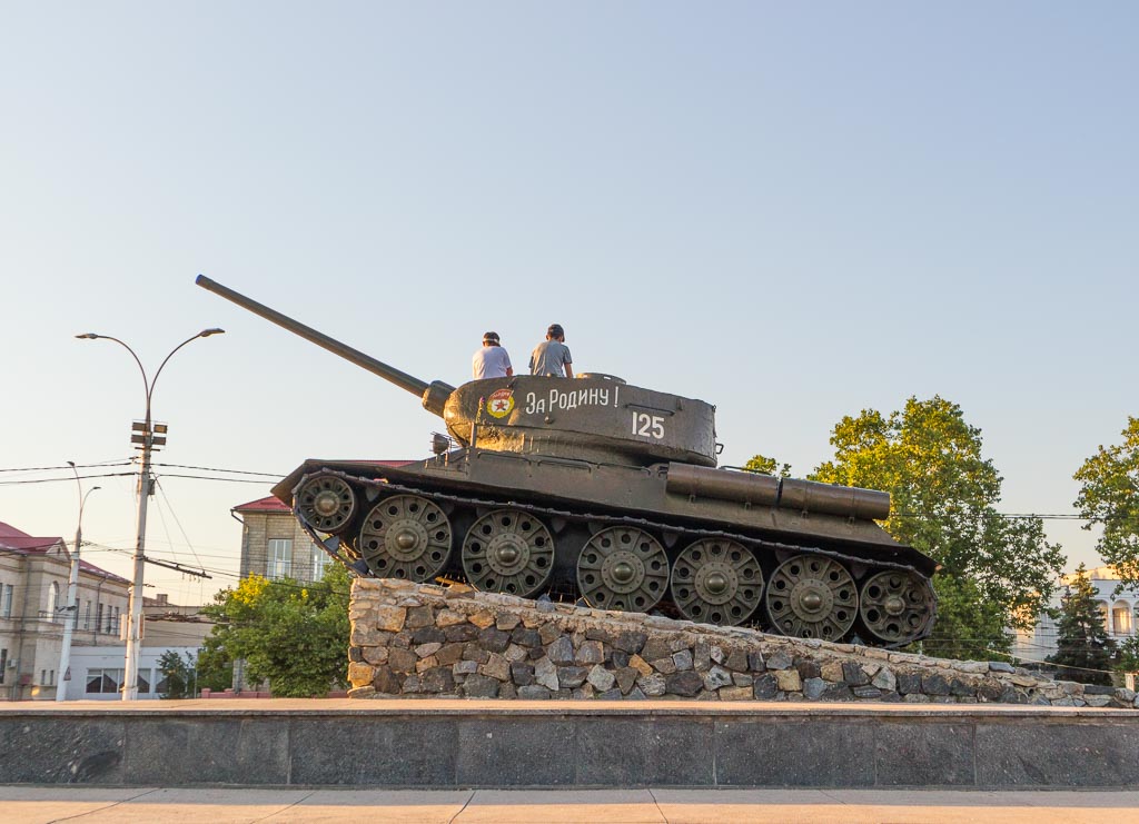 Transnistria, Prisnistrovie, visit Transnistria, Moldova, Europe, Transnistria tank, Tiraspol tank, Tiraspol war memorial, Transnistria war memorial, Transnistrian war memorial, Moldova Travel Guide