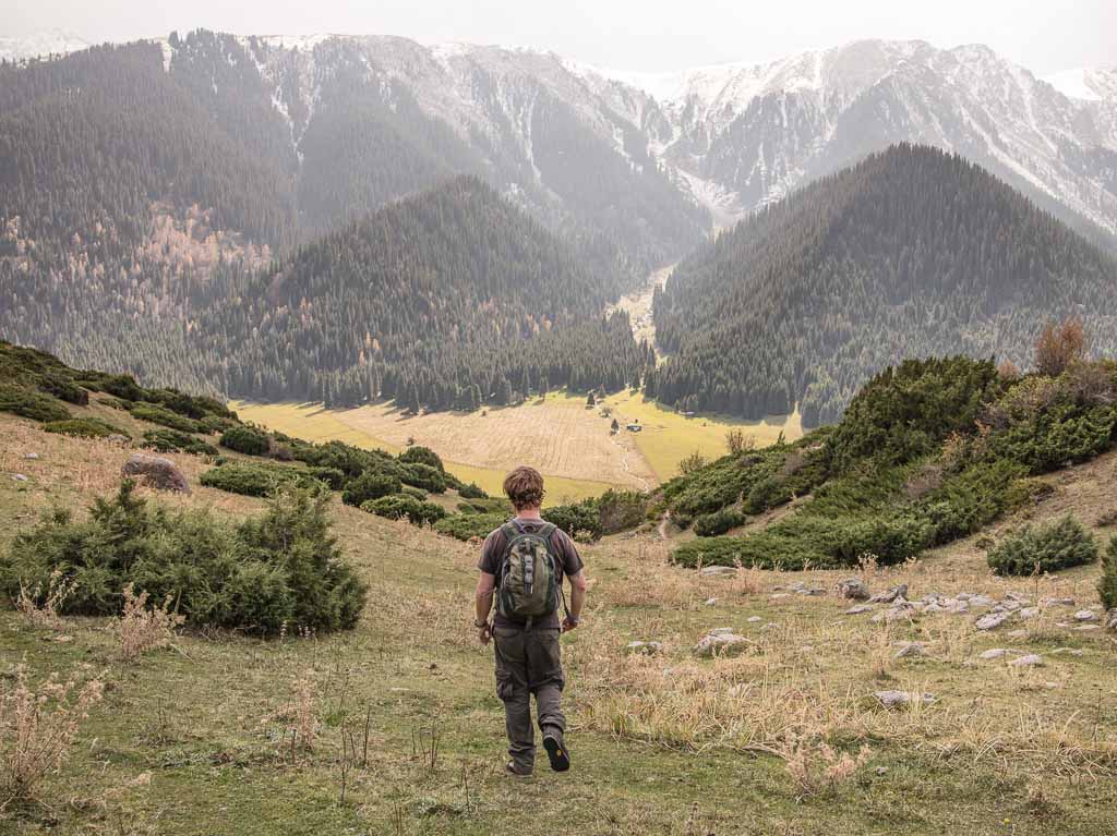 Jeti Oguz, Jeti Oghuz, Kyrgyzstan Travel Guide, Kyrgyzstan, Kok Jayik